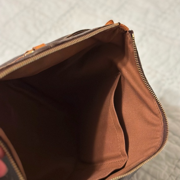 LV AUTHENTIC - Picture 9 of 9